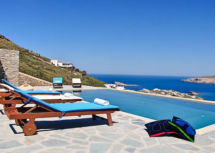 Kappas Agios Sostis (Mykonos)